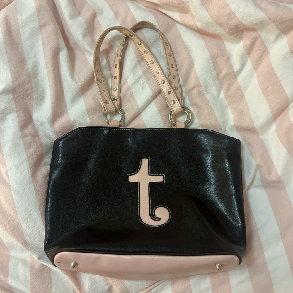 Y2K initial “T” purse